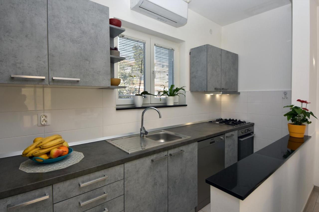 Greenvine Apartment Задар Екстер'єр фото